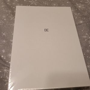BTS BE DELUXE OFFICIAL ALBUM. SEALED.